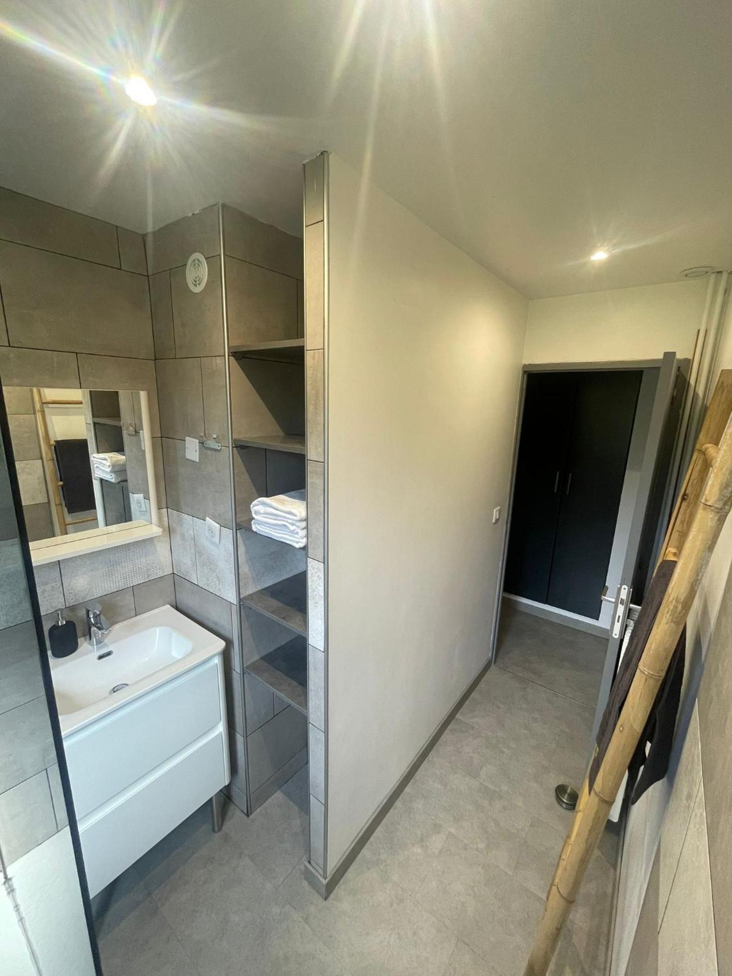 Chambre Avec Salle D'Eau Privee Dans Appartement Partage 200 M Du Tram Montpellier Zewnętrze zdjęcie